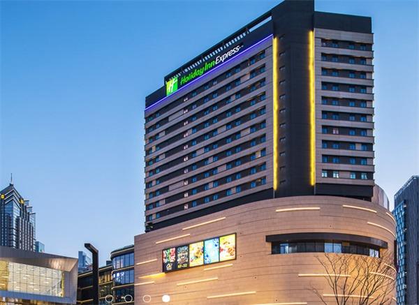 公司名称:六洲酒店管理(上海)加盟区域:上海市等全国地区所属